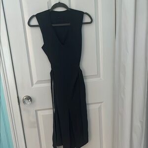 Theory Black Sheath Midi Dress V-Neck Sleeveless